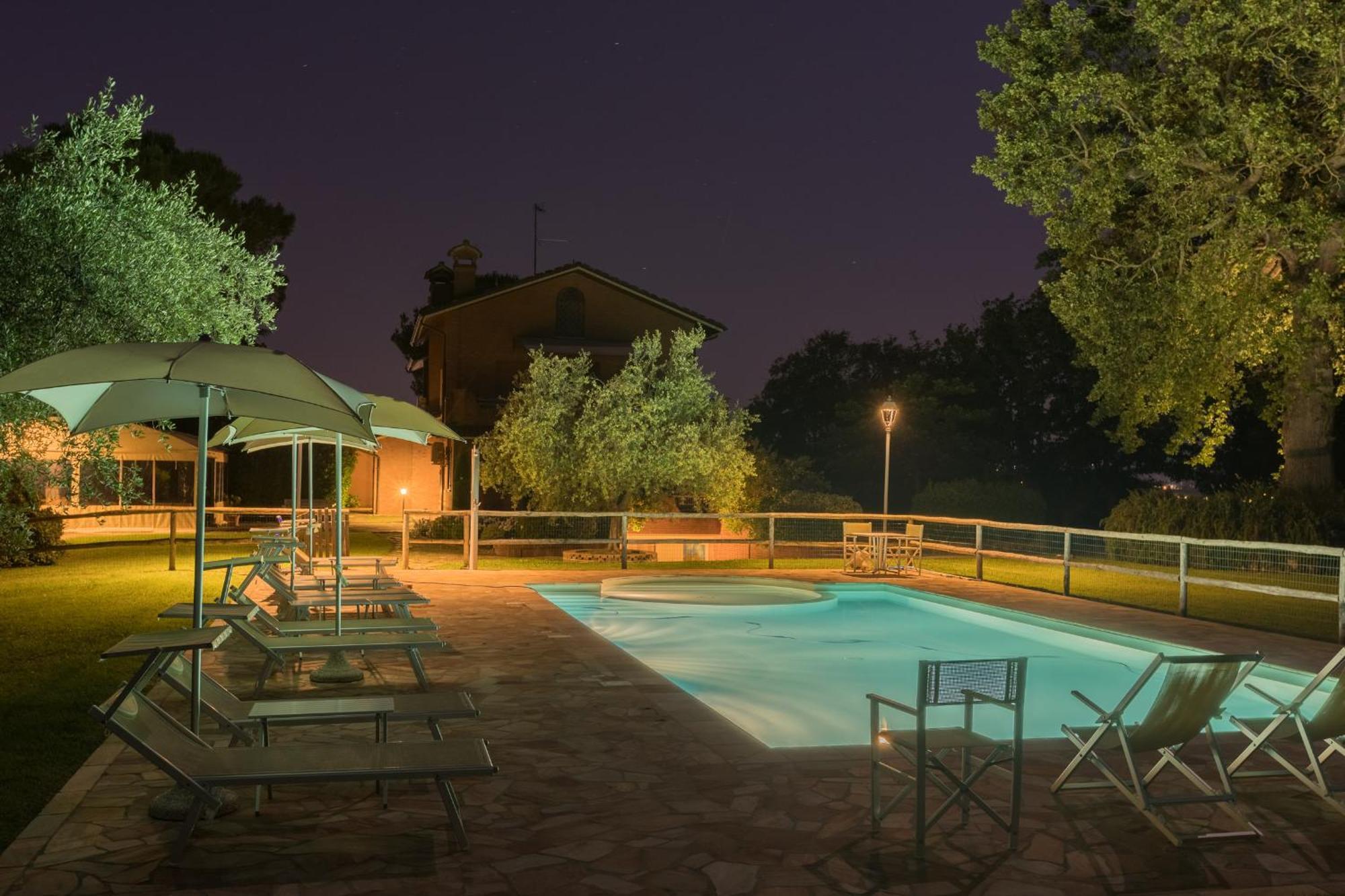 Agriturismo Villa Beatrice Mondavio Buitenkant foto