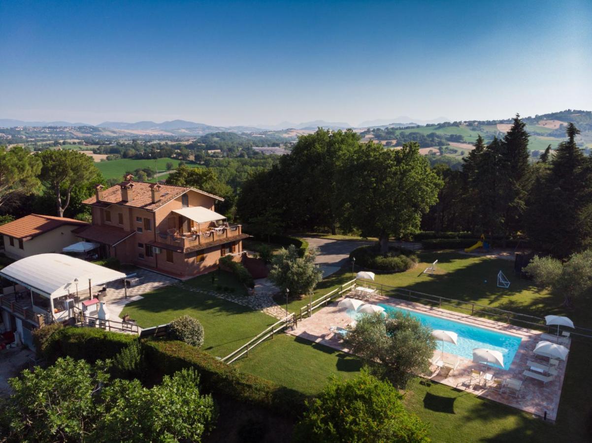 Agriturismo Villa Beatrice Mondavio Buitenkant foto