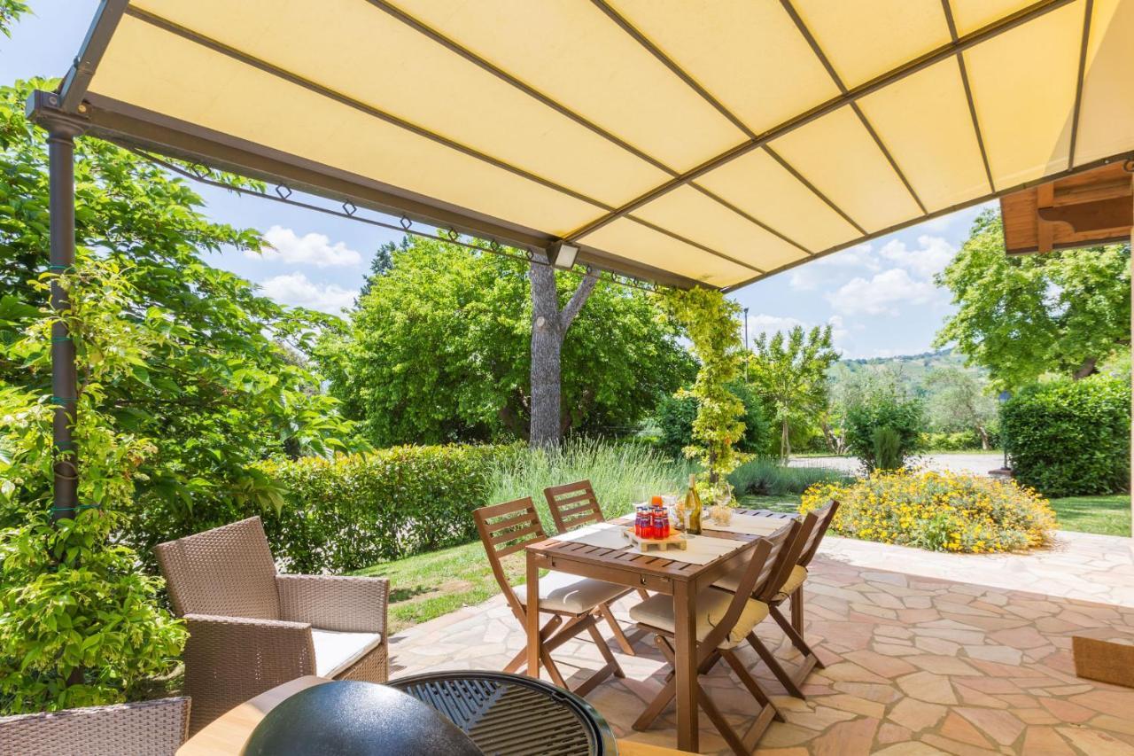 Agriturismo Villa Beatrice Mondavio Buitenkant foto