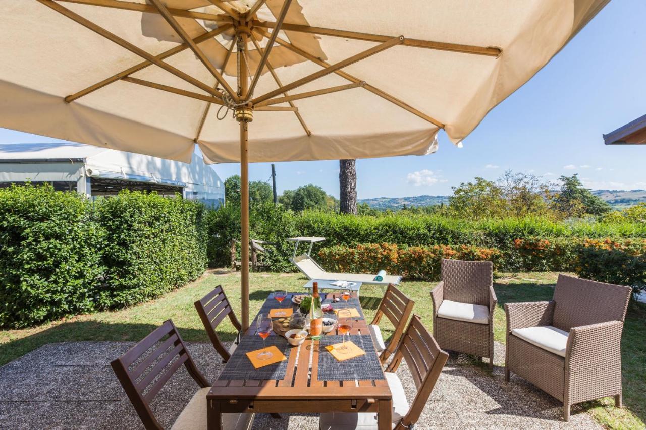 Agriturismo Villa Beatrice Mondavio Buitenkant foto